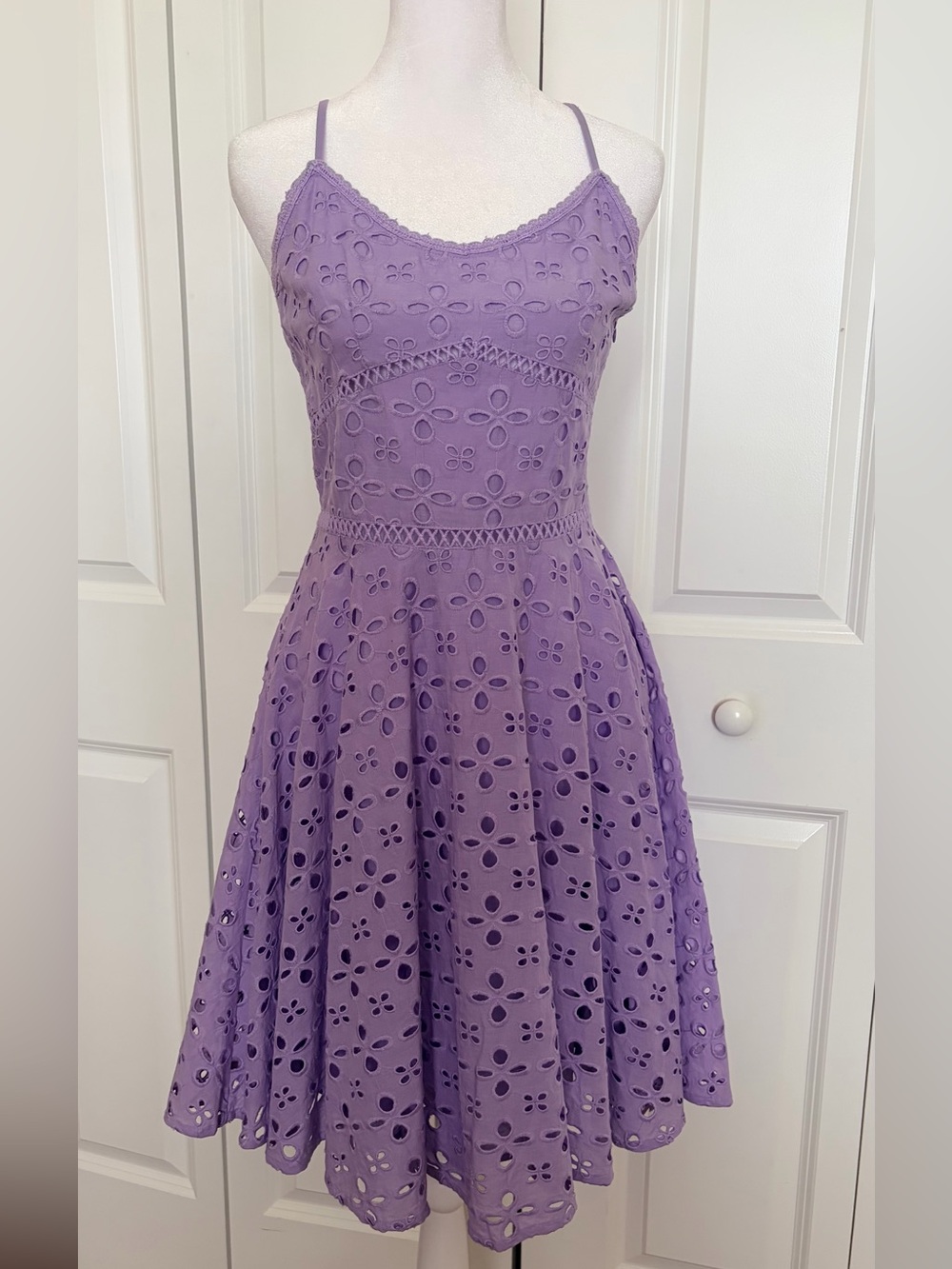 Venus Eyelet Dress Lilac Size 2